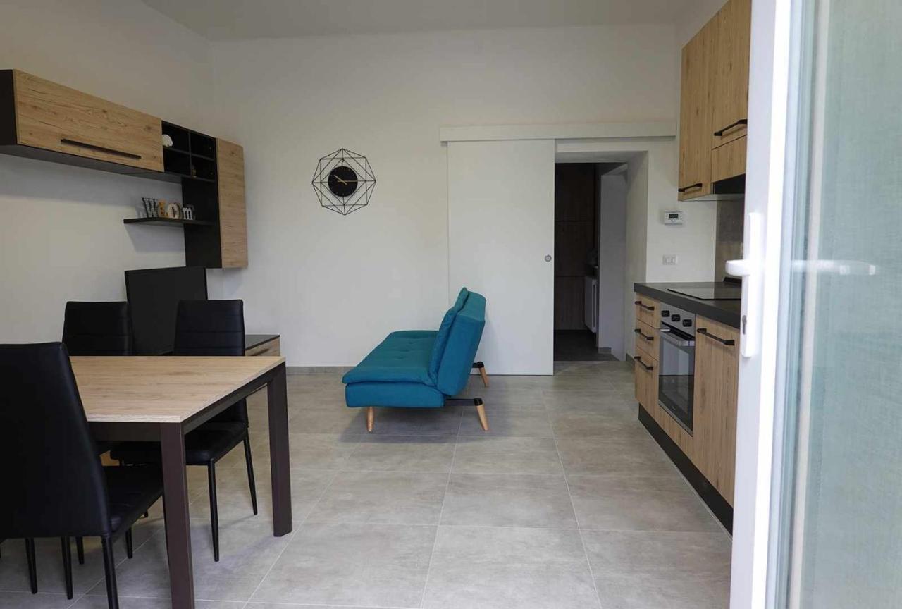 Casa Valeria Intero Appartamento Bosisio Parini Εξωτερικό φωτογραφία